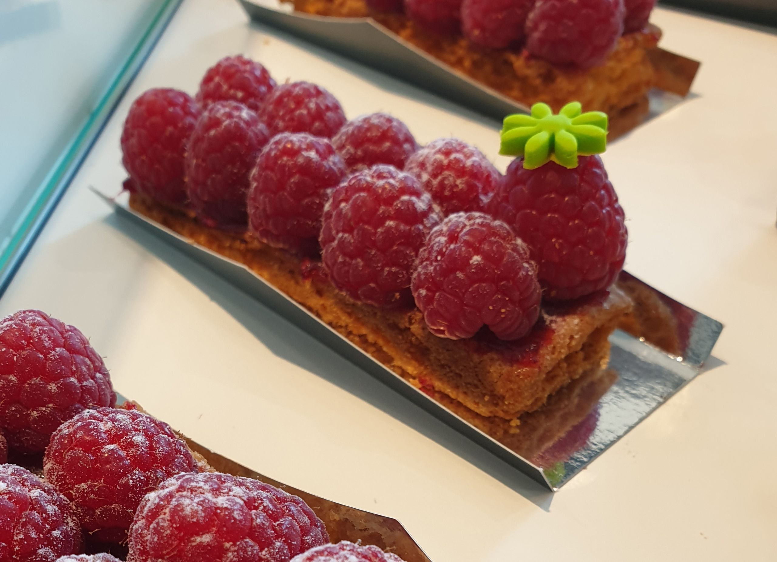 Tartelette framboises Pâtisseriechocolaterie Didier Girard